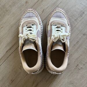 Chloe Sneakers